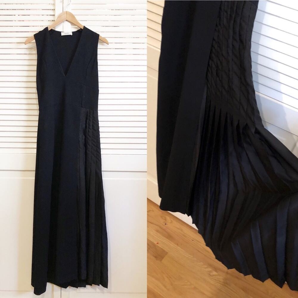 A.L.C. Black Fit and Flare Midi Dress with Pleating XS